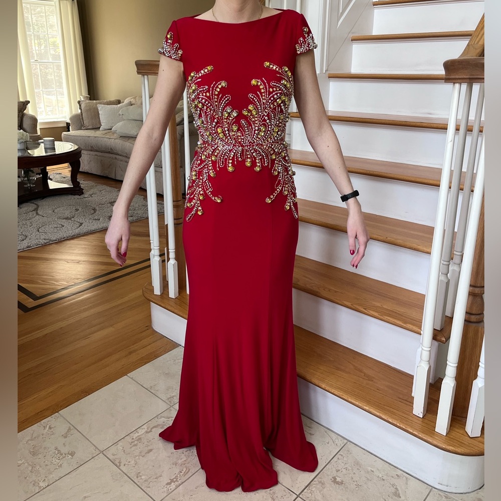 Mac Duggal Elegant Red Embellished Dress - Picture 3 of 6